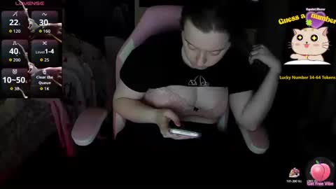 rosie8965804 online show from 13, 2, 2026