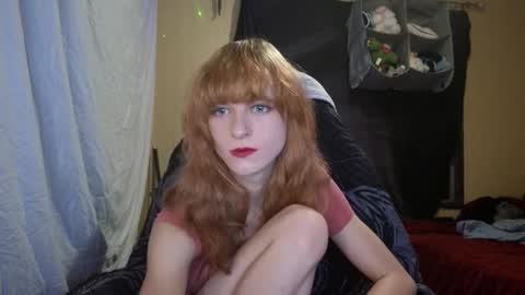 Snapshot of rosieneko2033 chatting on 18, 11, 2025 Rosieneko2033 online show from 18, 11, 2025