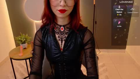 Miss Rosse online show from 18, 10, 2025