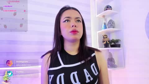   online show from 4, 1, 2025