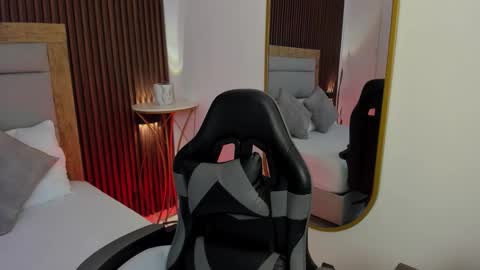 rossie_lanie_ online show from 26, 3, 2026