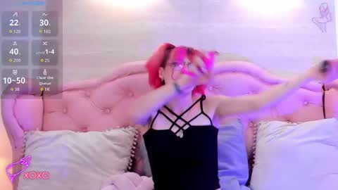 Snapshot of rossiie_hunt_ chatting on 1, 10, 2025 rossiie_hunt_ online show from 1, 10, 2025