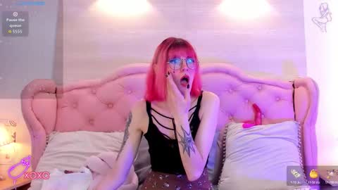 Snapshot of rossiie_hunt_ chatting on 2, 10, 2025 rossiie_hunt_ online show from 2, 10, 2025