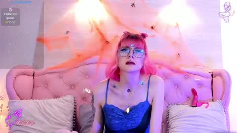 Snapshot of rossiie_hunt_ chatting on 4, 10, 2025 rossiie_hunt_ online show from 4, 10, 2025