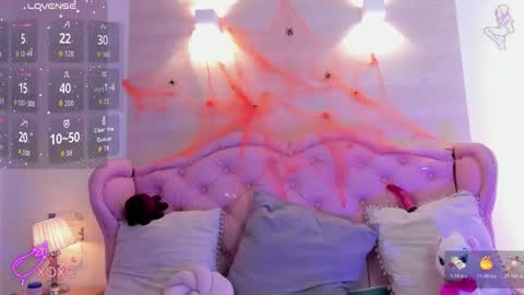 Snapshot of rossiie_hunt_ chatting on 25, 10, 2025 rossiie_hunt_ online show from 25, 10, 2025