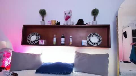 rossiie_hunt_ online show from 4, 2, 2026