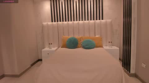 Snapshot of rossirivers chatting on 15, 12, 2025 Rossie Rivers online show from 15, 12, 2025