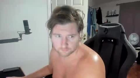 Snapshot of rostungurinn chatting on 26, 11, 2025 Rostungur online show from 26, 11, 2025