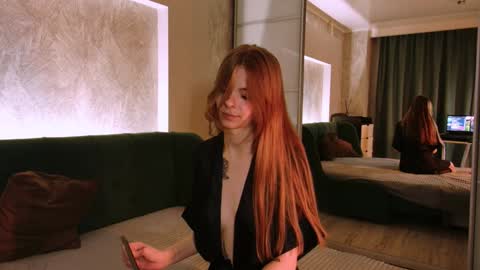 Snapshot of rosy_black_ chatting on 8, 12, 2024 rosy_black_ online show from 8, 12, 2024