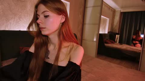 Snapshot of rosy_black_ chatting on 15, 12, 2024 rosy_black_ online show from 15, 12, 2024