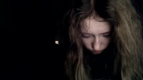 Snapshot of rosy_petal chatting on 16, 12, 2025 rosy_petal online show from 16, 12, 2025