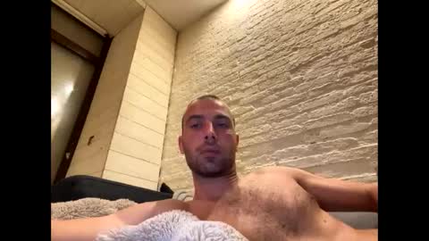 rotteei1 online show from 25, 9, 2025