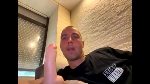 rotteei1 online show from 5, 10, 2025