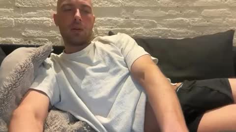 rotteei1 online show from 5, 4, 2026