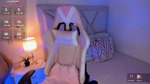    online show from 28, 10, 2025