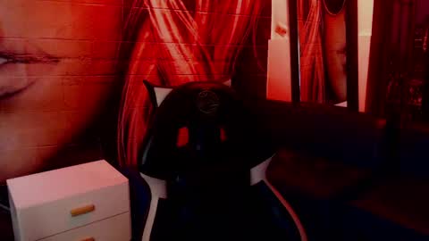 Snapshot of rouse_darkk chatting on 19, 4, 2026 rouse darkk online show from 19, 4, 2026