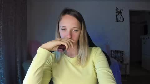 Snapshot of rousereed chatting on 31, 5, 2026 Rouse online show from 31, 5, 2026