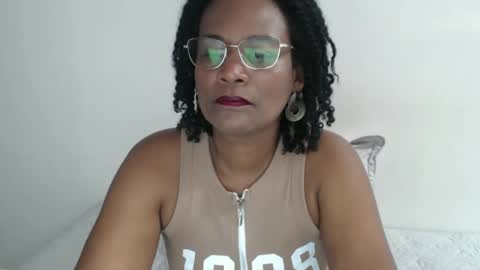 luxa online show from 2, 3, 2025