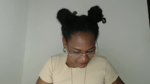 luxa online show from 13, 9, 2025