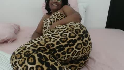 luxa online show from 11, 10, 2025