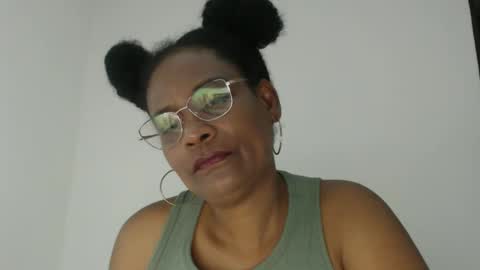 luxa online show from 31, 10, 2025