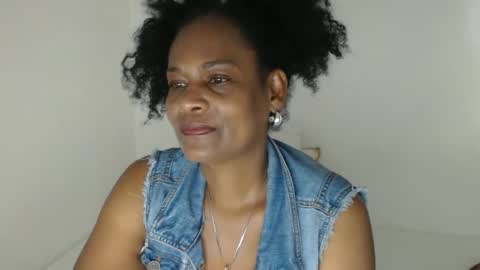 luxa online show from 2, 2, 2026