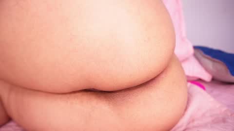 Snapshot of rousse_coup chatting on 26, 2, 2025 Rosse and Miller online show from 26, 2, 2025