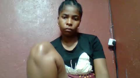 rovaelyah online show from 2, 3, 2026