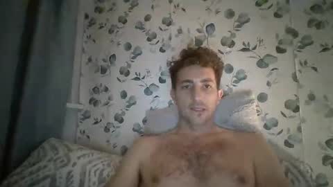 Snapshot of rowe88 chatting on 2, 11, 2025 rowe88 online show from 2, 11, 2025