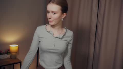 Stella online show from 10, 2, 2025