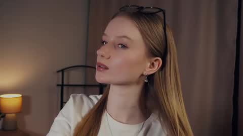 Stella online show from 13, 2, 2025