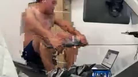 rowing_man06 online show from 26, 6, 2026