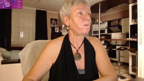 Snapshot of roxana_brooks chatting on 16, 12, 2024 Roxana online show from 16, 12, 2024