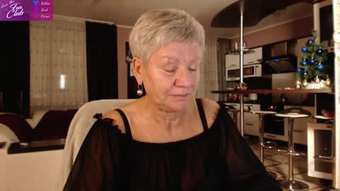 Snapshot of roxana_brooks chatting on 19, 12, 2024 Roxana online show from 19, 12, 2024