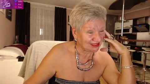 Snapshot of roxana_brooks chatting on 27, 12, 2024 Roxana online show from 27, 12, 2024