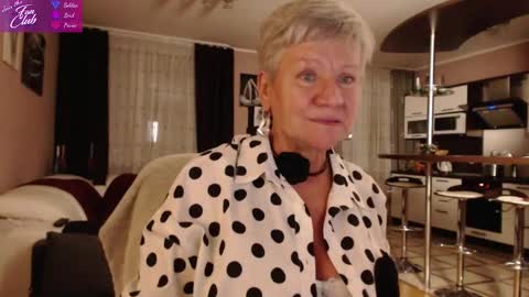 Snapshot of roxana_brooks chatting on 29, 12, 2024 Roxana online show from 29, 12, 2024