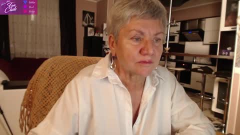Snapshot of roxana_brooks chatting on 14, 1, 2025 Roxana online show from 14, 1, 2025