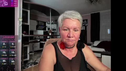 Snapshot of roxana_brooks chatting on 25, 1, 2025 Roxana online show from 25, 1, 2025