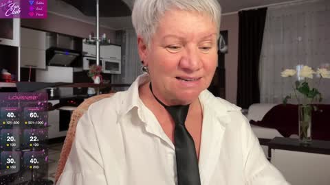 Snapshot of roxana_brooks chatting on 29, 1, 2025 Roxana online show from 29, 1, 2025