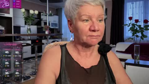 Snapshot of roxana_brooks chatting on 2, 2, 2025 Roxana online show from 2, 2, 2025