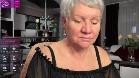 Snapshot of roxana_brooks chatting on 11, 2, 2025 Roxana online show from 11, 2, 2025