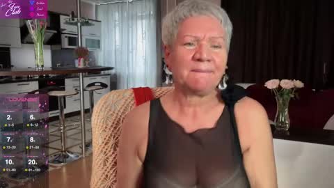 Snapshot of roxana_brooks chatting on 7, 3, 2025 Roxana online show from 7, 3, 2025