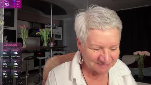 Snapshot of roxana_brooks chatting on 11, 3, 2025 Roxana online show from 11, 3, 2025