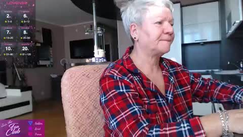Snapshot of roxana_brooks chatting on 26, 9, 2025 Roxana online show from 26, 9, 2025