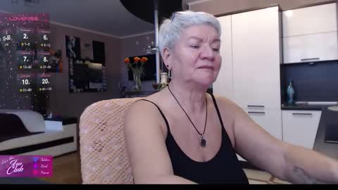 Snapshot of roxana_brooks chatting on 25, 10, 2025 Roxana online show from 25, 10, 2025