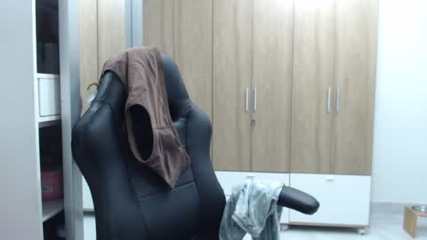 Roxana online show from 5, 2, 2025