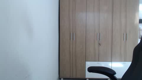 Roxana online show from 7, 2, 2026