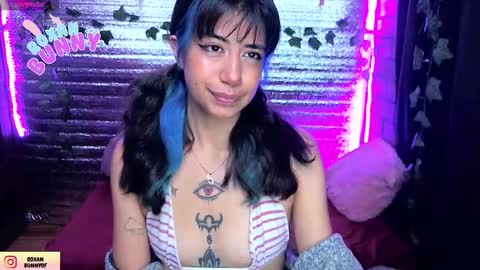 Snapshot of roxanbunny chatting on 16, 3, 2026 roxxy online show from 16, 3, 2026