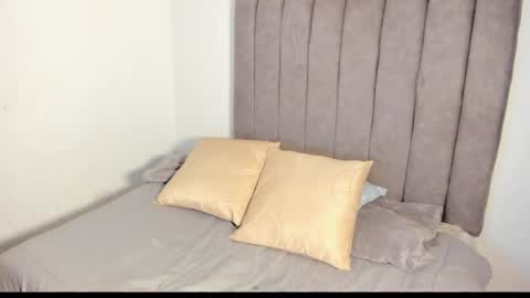 Roxane online show from 15, 11, 2025