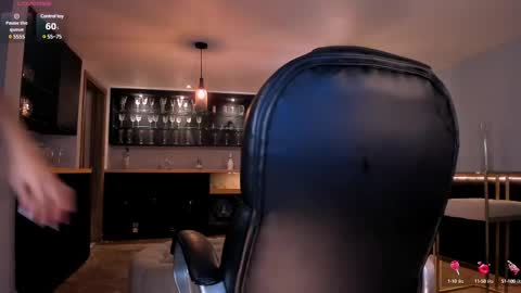 Roxanne Hill  online show from 18, 2, 2025